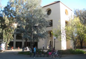 Sweet Hall is Stanford’s epicenter for undergraduate advising and academic planning. (Source: Rubi Ancajas / The Stanford Review)